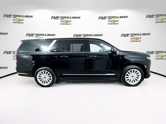 Used 2024 Cadillac Escalade ESV Luxury image 8