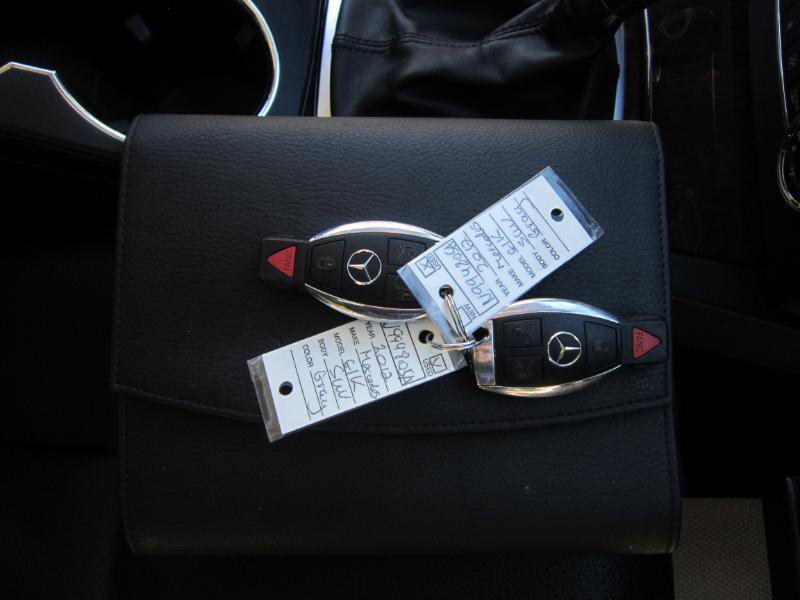 Used 2012 Mercedes-Benz GLK 350 4MATIC image 37