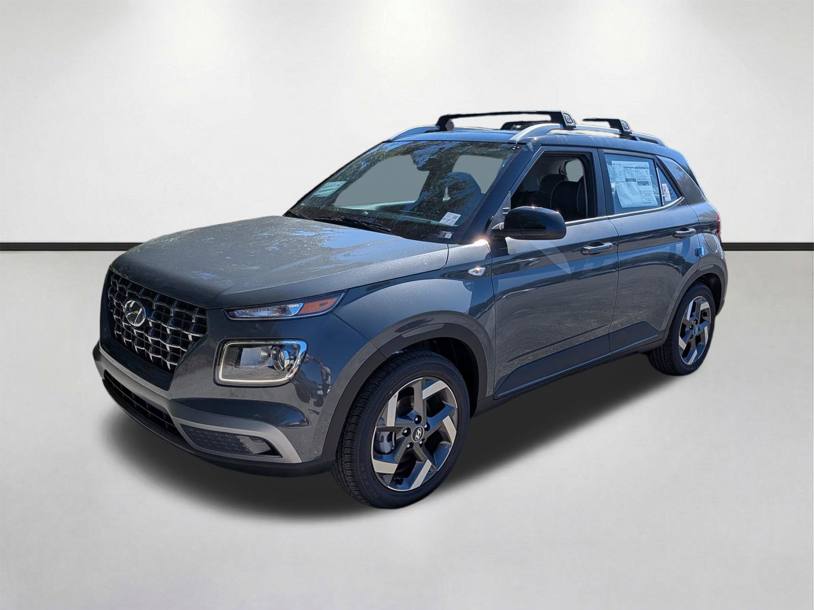 New 2026 Hyundai Venue SEL FWD image 8