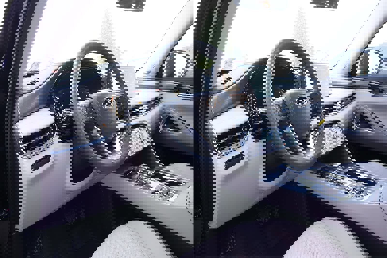 New 2026 INFINITI QX60 Luxe image 16