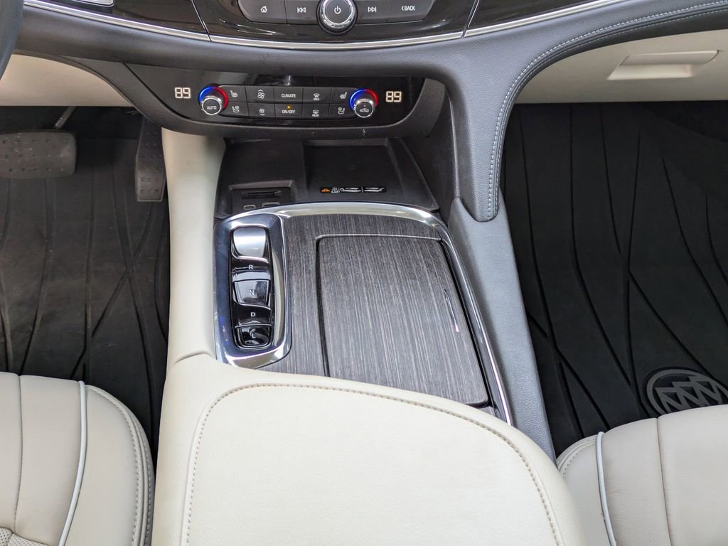 Certified 2023 Buick Enclave Avenir w/ Avenir Technology Package image 20