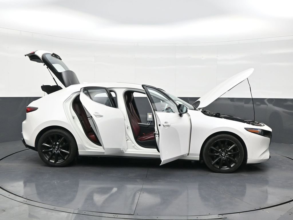 Used 2022 MAZDA MAZDA3 s image 30