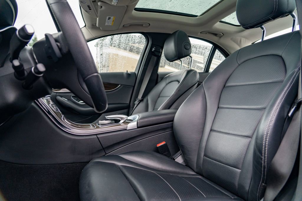 Used 2015 Mercedes-Benz C 300 4MATIC Sedan image 14