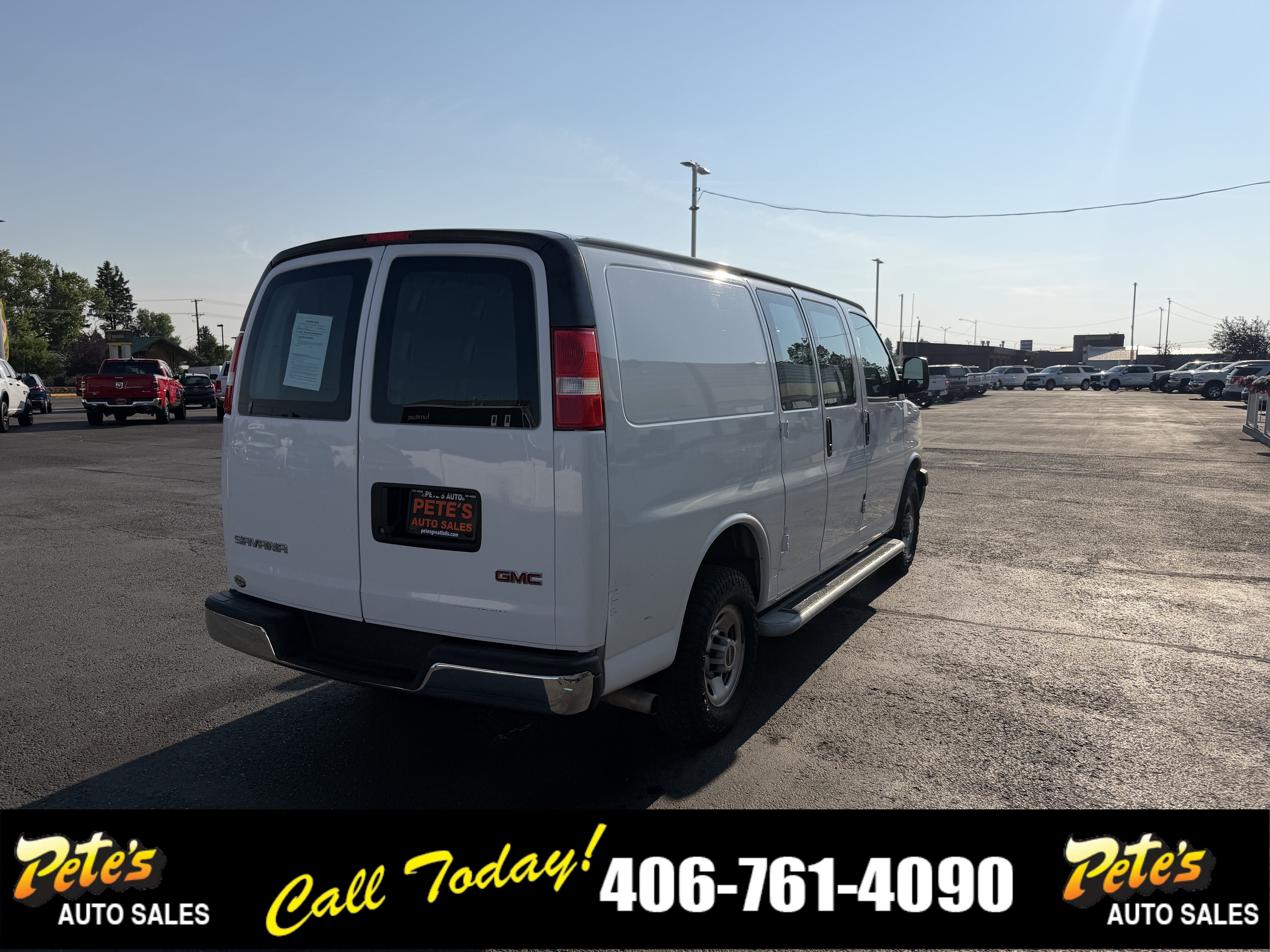 Used 2021 GMC Savana 2500 w/ Driver Convenience Package RWD image 4