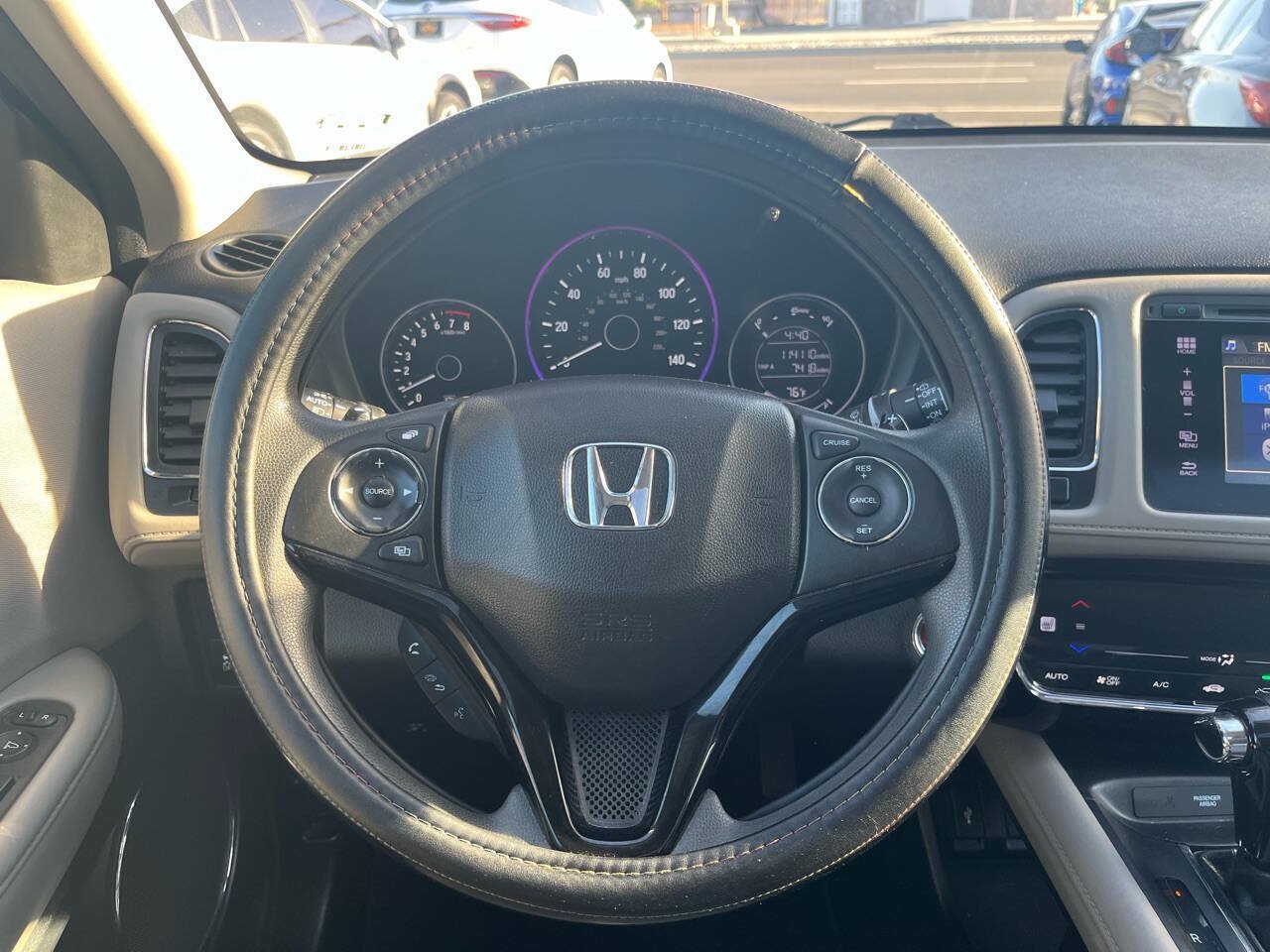 Used 2016 Honda HR-V EX image 30