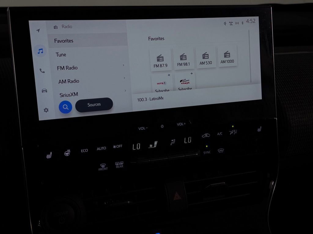 Used 2023 Subaru Solterra AWD image 18