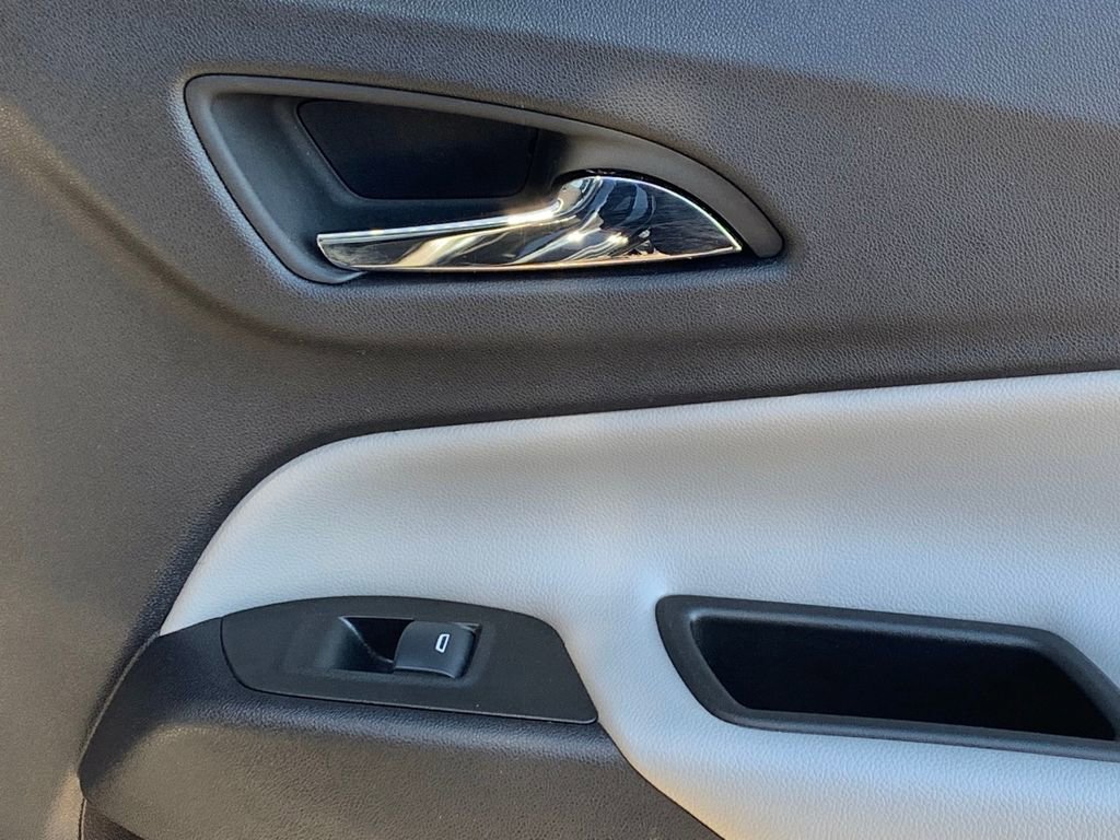 Used 2024 Chevrolet Equinox LS w/ LS Convenience Package image 15