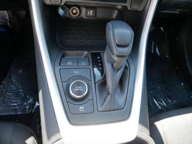 Certified 2023 Toyota RAV4 XLE AWD/4WD image 18
