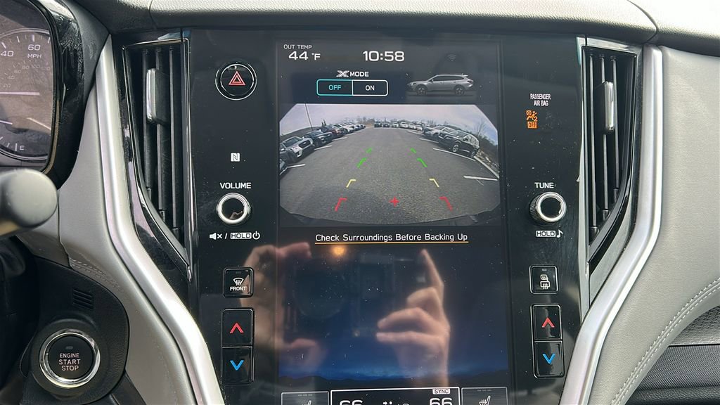 Used 2022 Subaru Outback Premium image 17