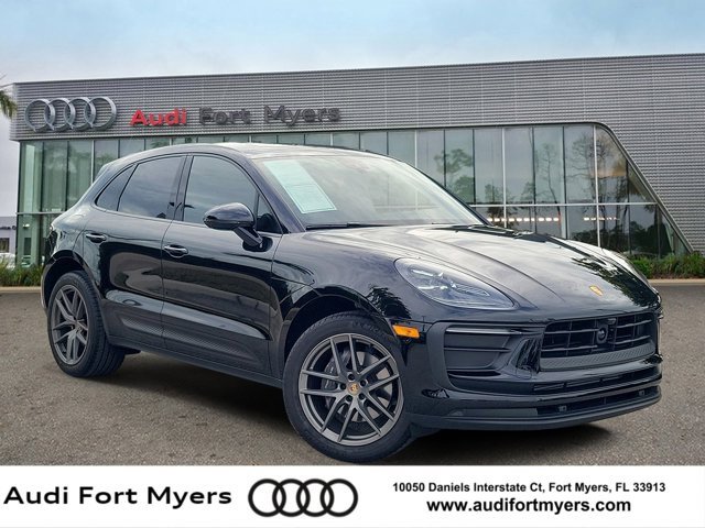 Used 2024 Porsche Macan Turbo image 1