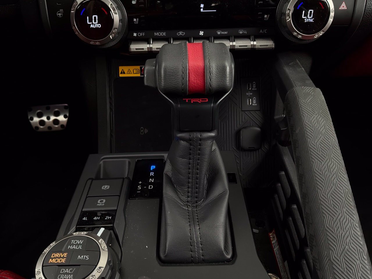 Used 2024 Toyota Tacoma TRD Pro AWD/4WD image 36