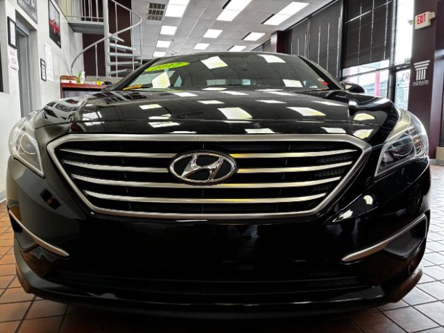 Used 2017 Hyundai Sonata SE image 4