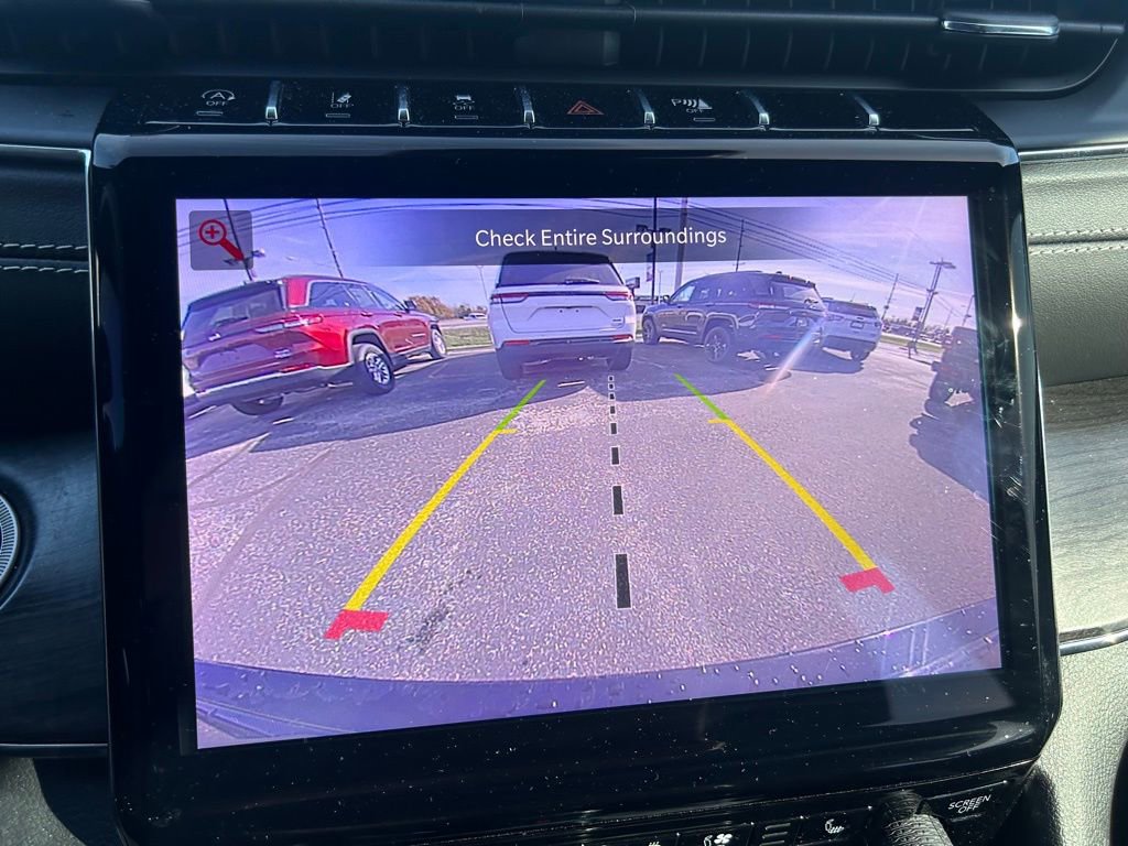 Used 2023 Jeep Grand Cherokee Overland image 28