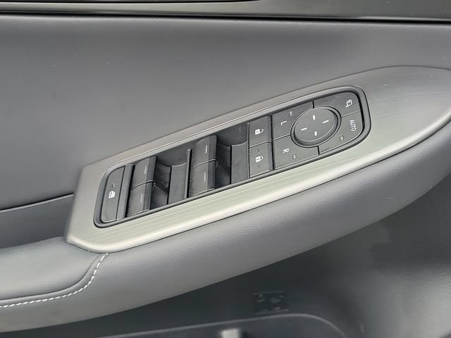 Used 2026 Lexus IS 350 F Sport w/ Technology Package RWD image 19