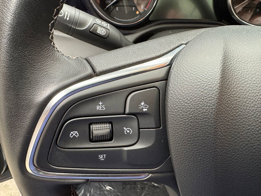 Used 2020 Buick Encore GX Select w/ Experience Buick Package image 15