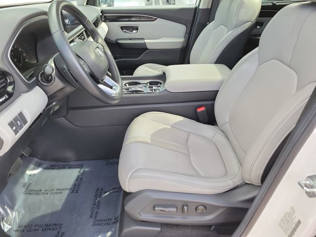 Certified 2024 Honda Pilot Touring image 17