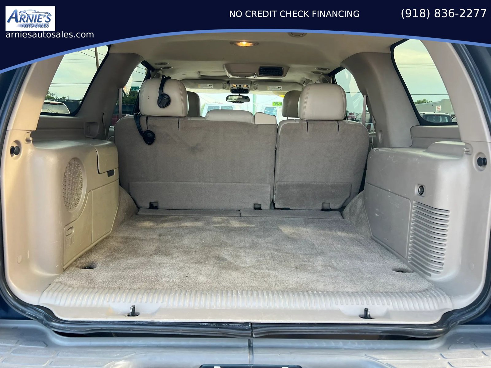 Used 2005 Chevrolet Tahoe Z71 w/ Preferred Equipment Group RWD image 19