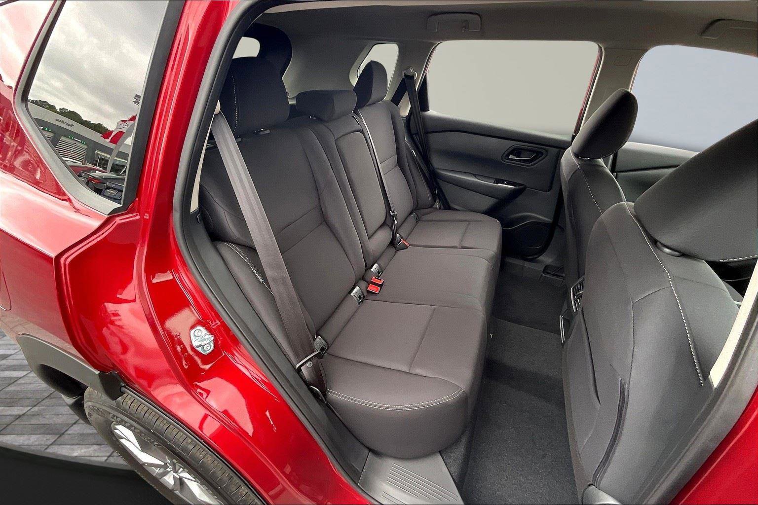 New 2026 Nissan Rogue S image 9