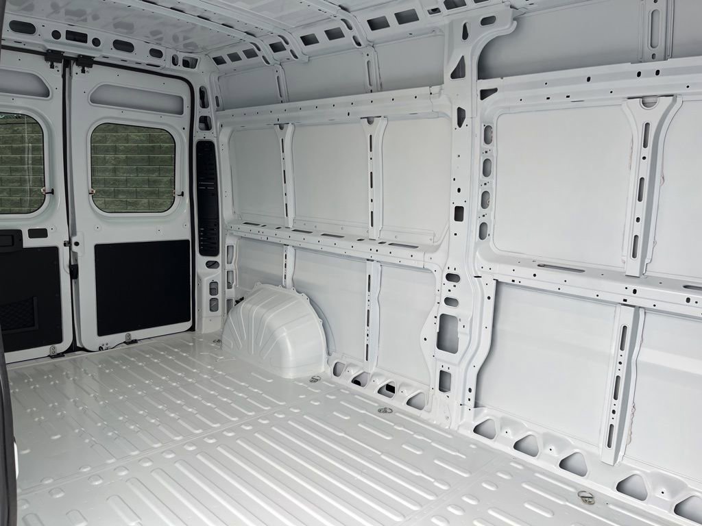 New 2026 RAM ProMaster 2500 image 14