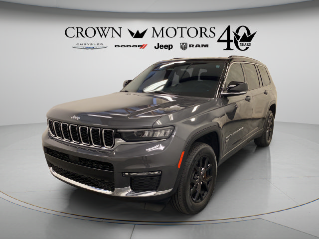 Used 2023 Jeep Grand Cherokee L Limited AWD/4WD image 11