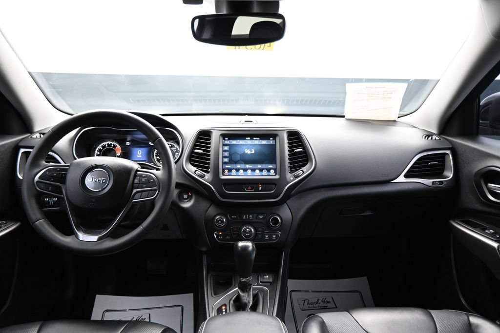 Used 2022 Jeep Cherokee Latitude Lux FWD image 13