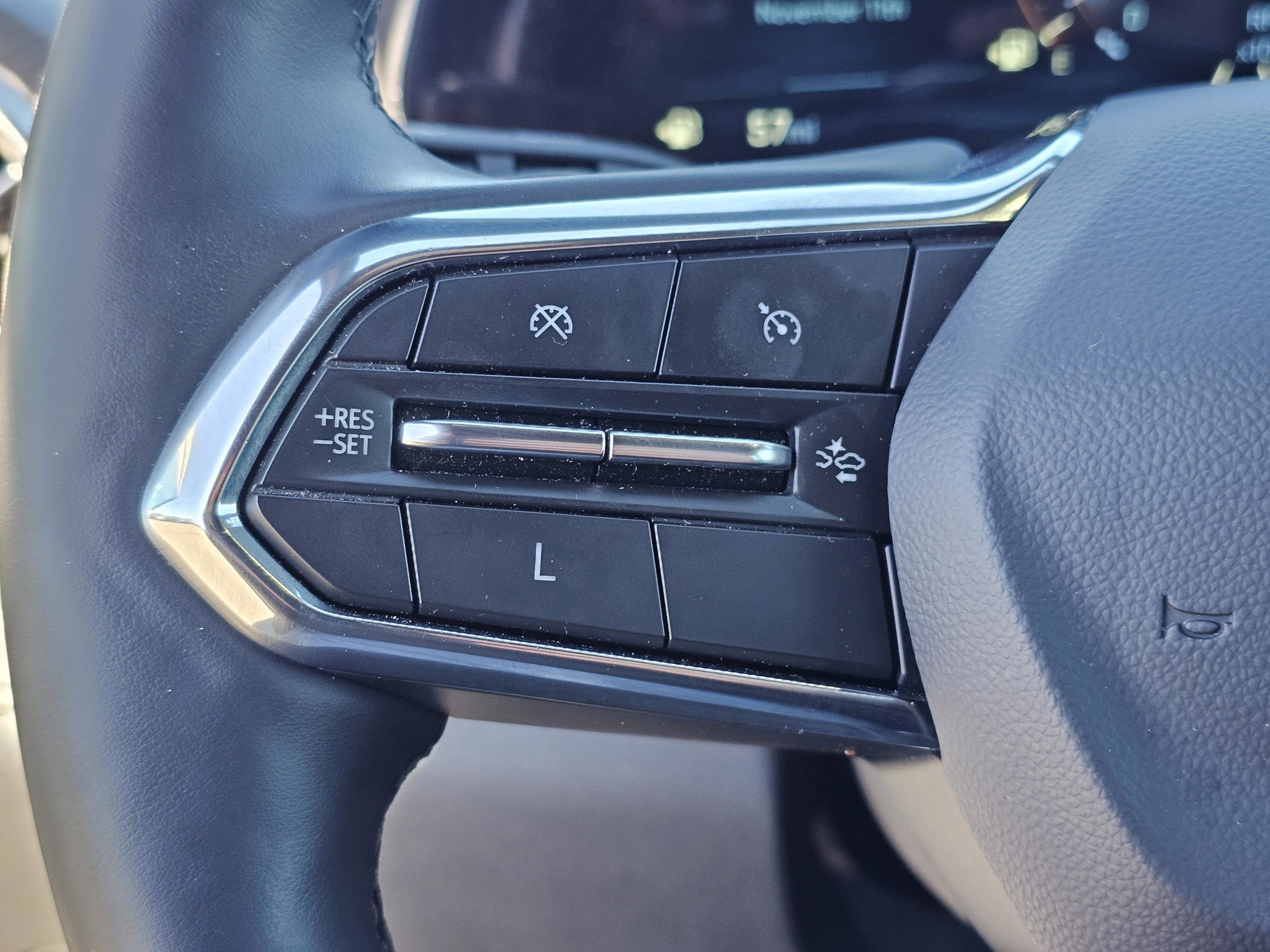 Used 2025 Chevrolet Equinox LT image 20