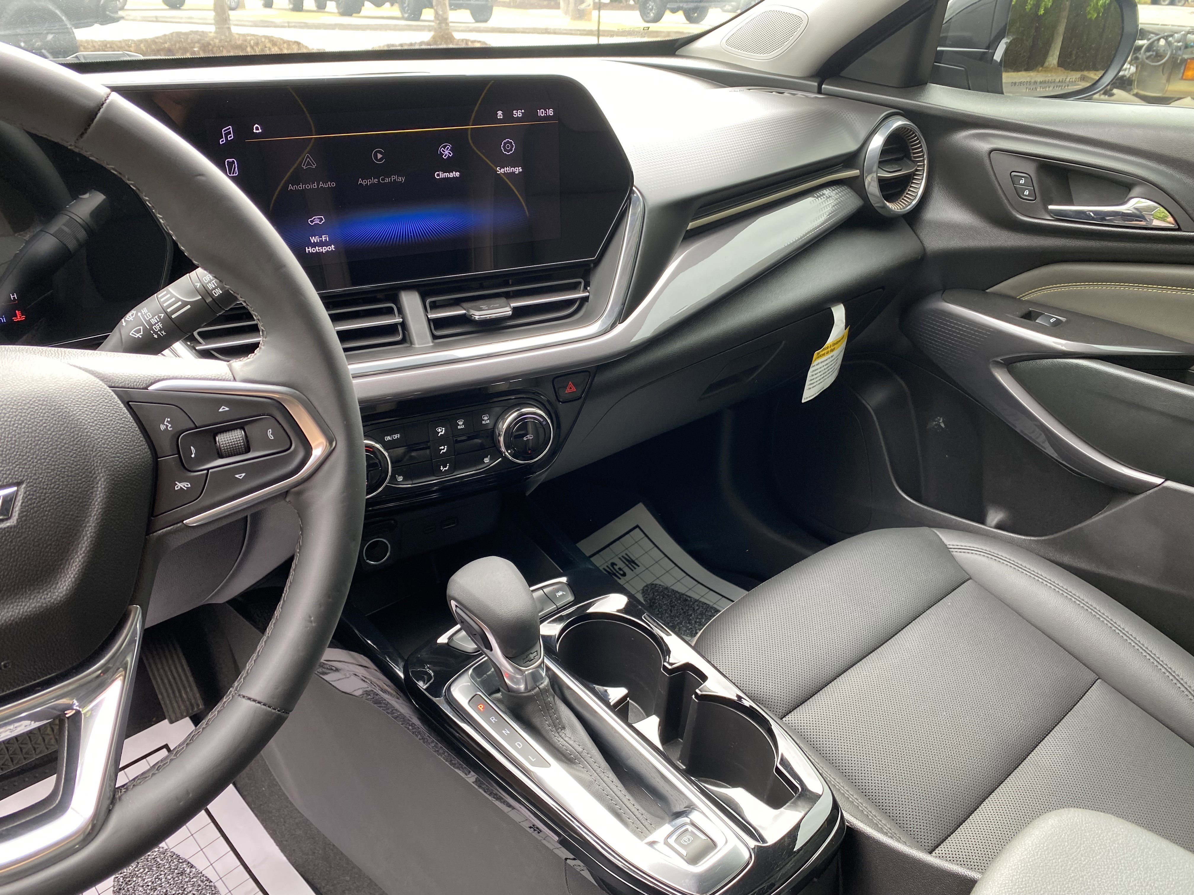 Used 2026 Chevrolet Trax ACTIV FWD image 23