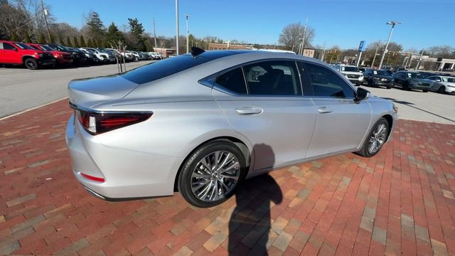 Used 2019 Lexus ES 350 w/ Accessory Package 2 image 3