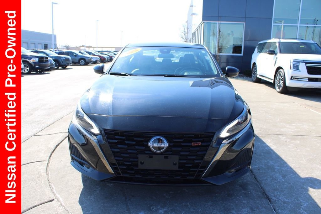 Certified 2025 Nissan Altima 2.5 SR image 2