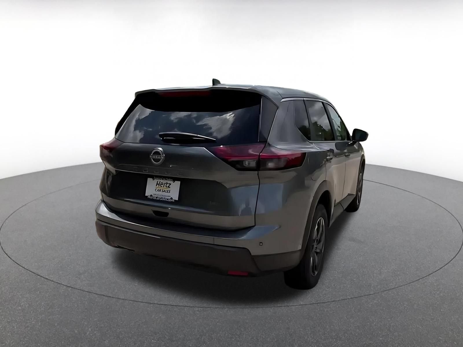 Used 2025 Nissan Rogue SV AWD/4WD image 15