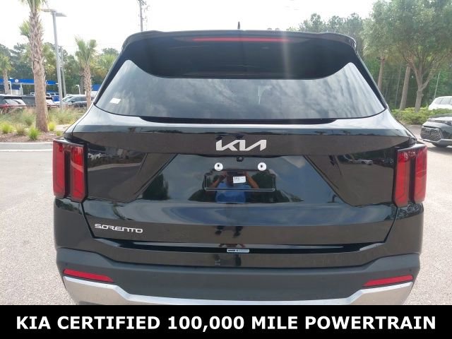 Used 2024 Kia Sorento S w/ Panoramic Sunroof Package FWD image 6