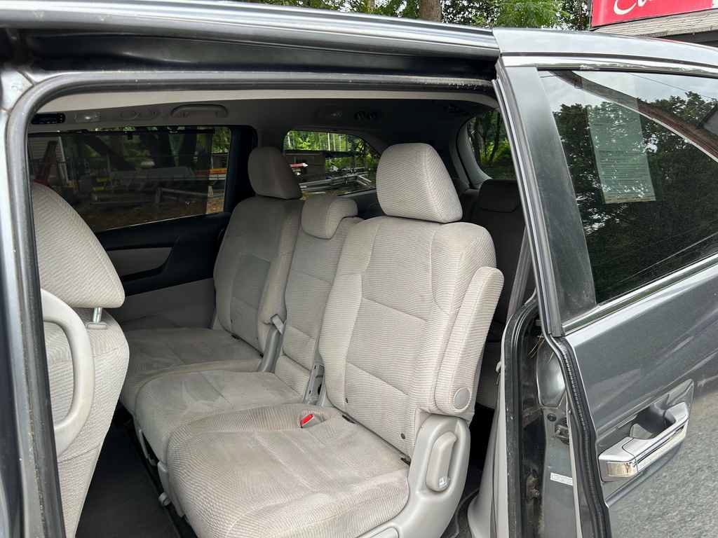 Used 2012 Honda Odyssey EX image 9