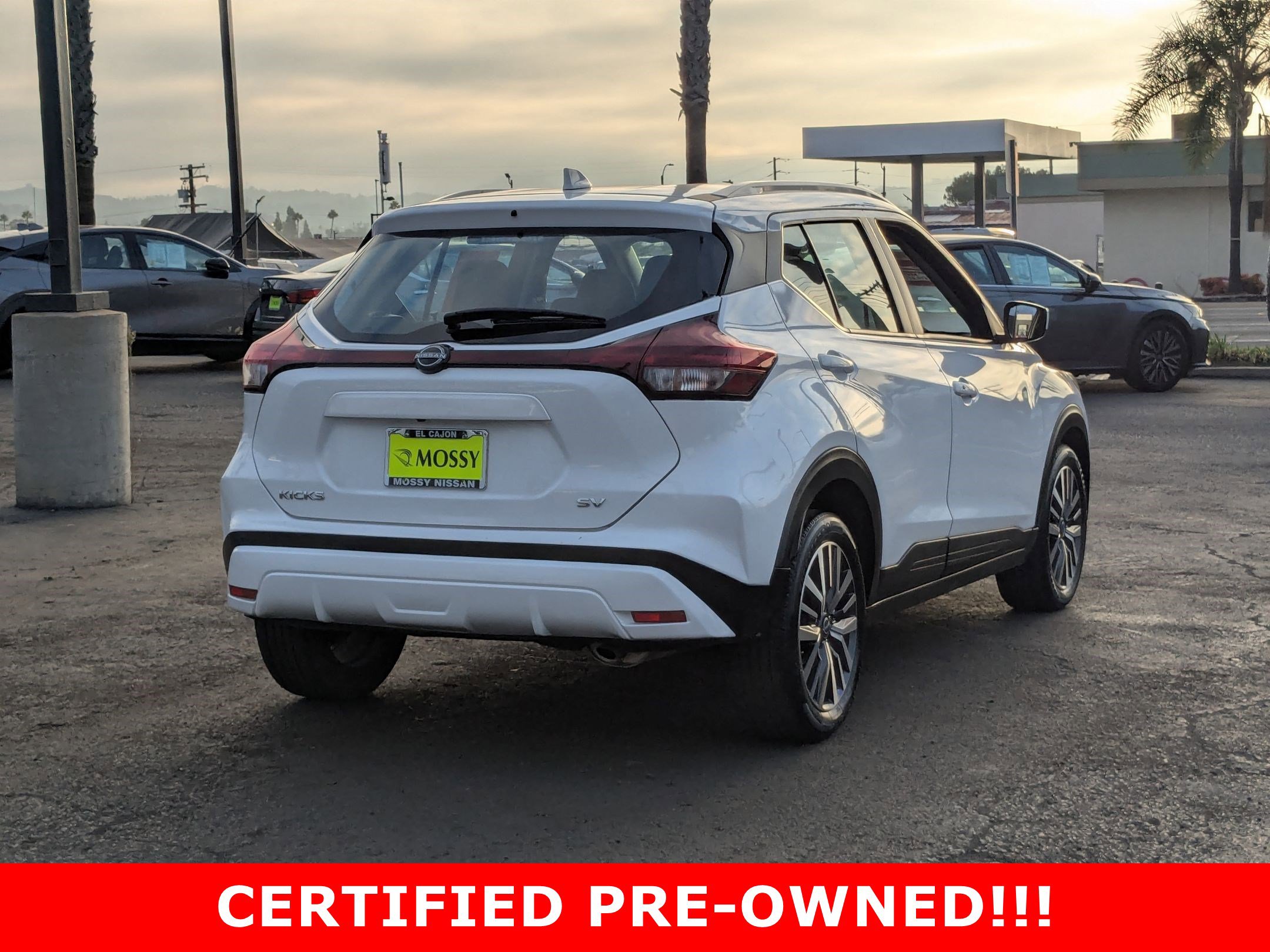 Certified 2024 Nissan Kicks SV image 7