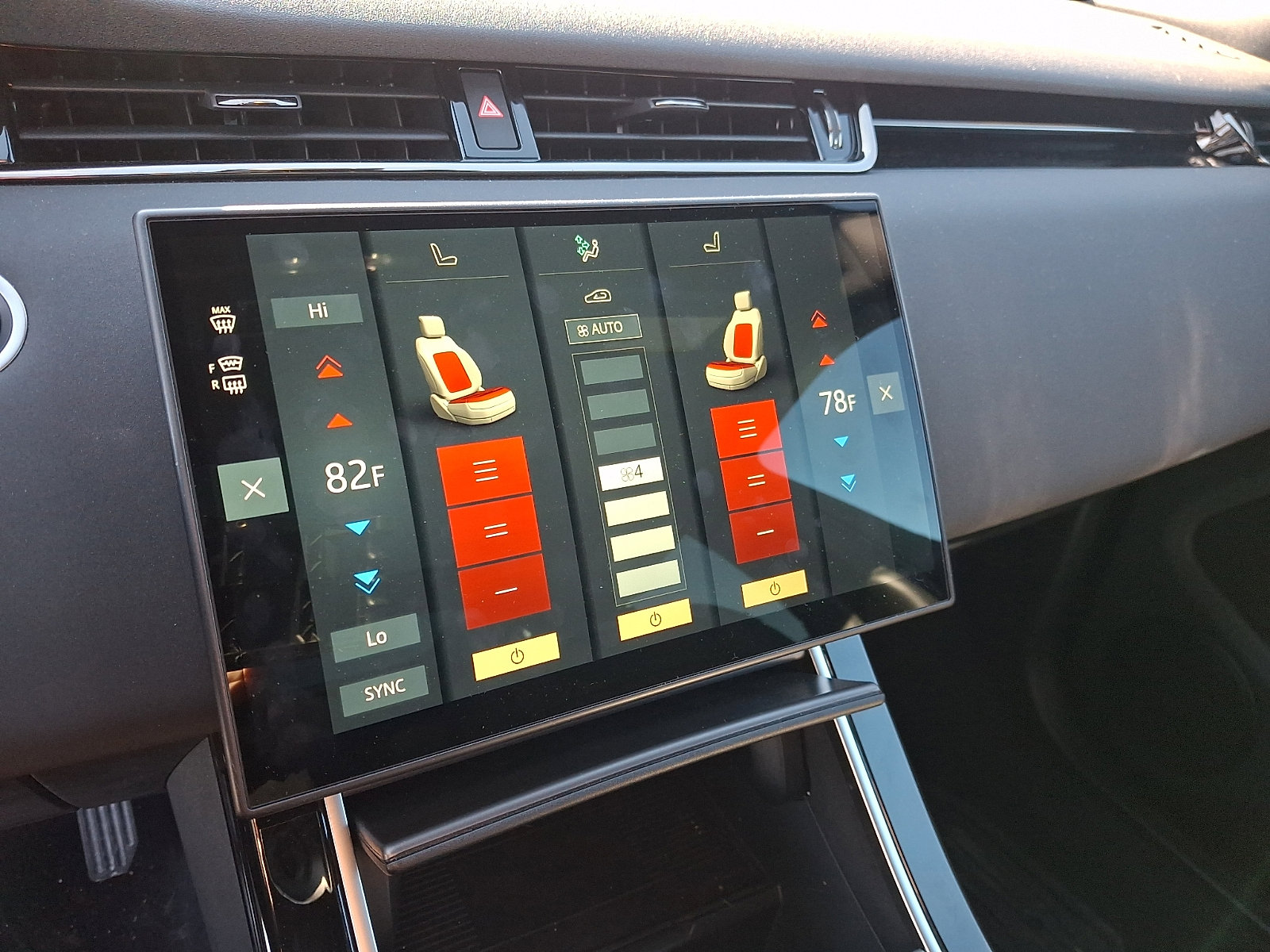 Used 2026 Land Rover Range Rover Evoque S image 16