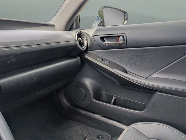 Used 2022 Lexus IS 350 F Sport image 67