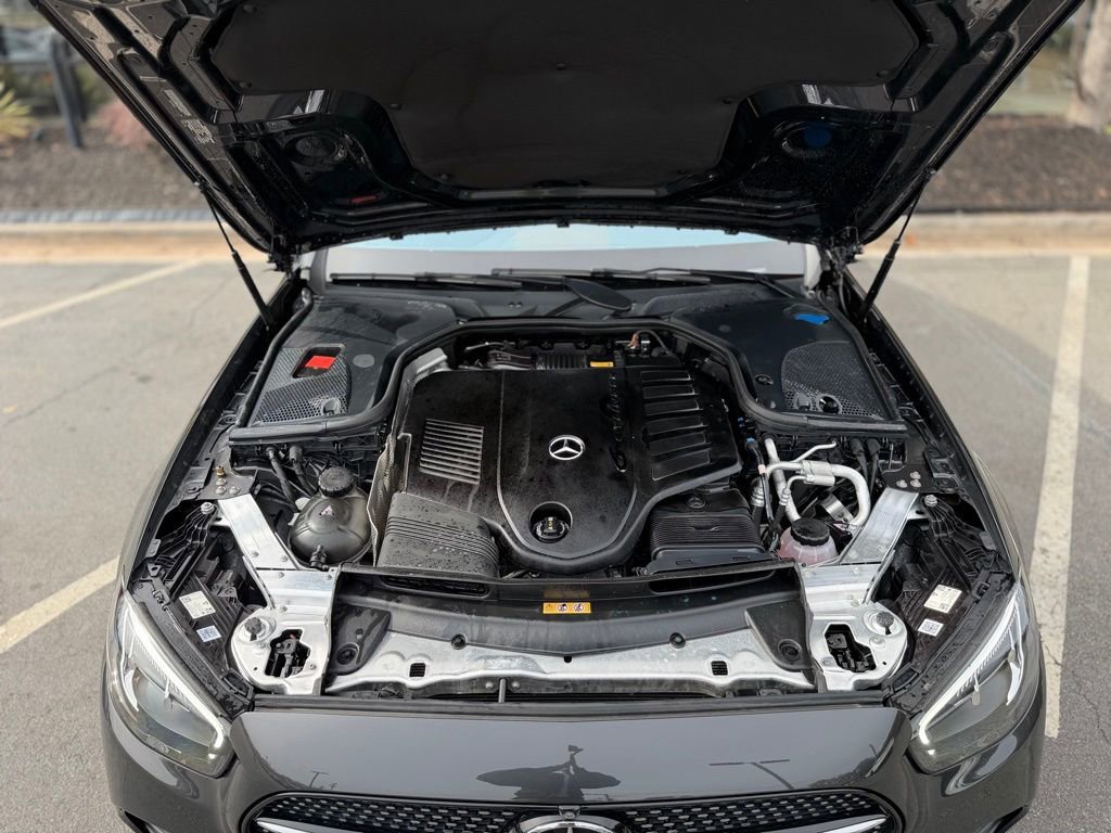 Used 2023 Mercedes-Benz E 450 4MATIC Sedan image 6