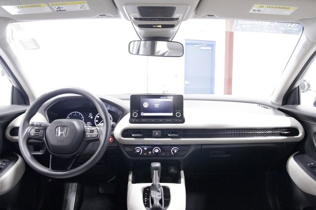 Certified 2025 Honda HR-V LX image 17