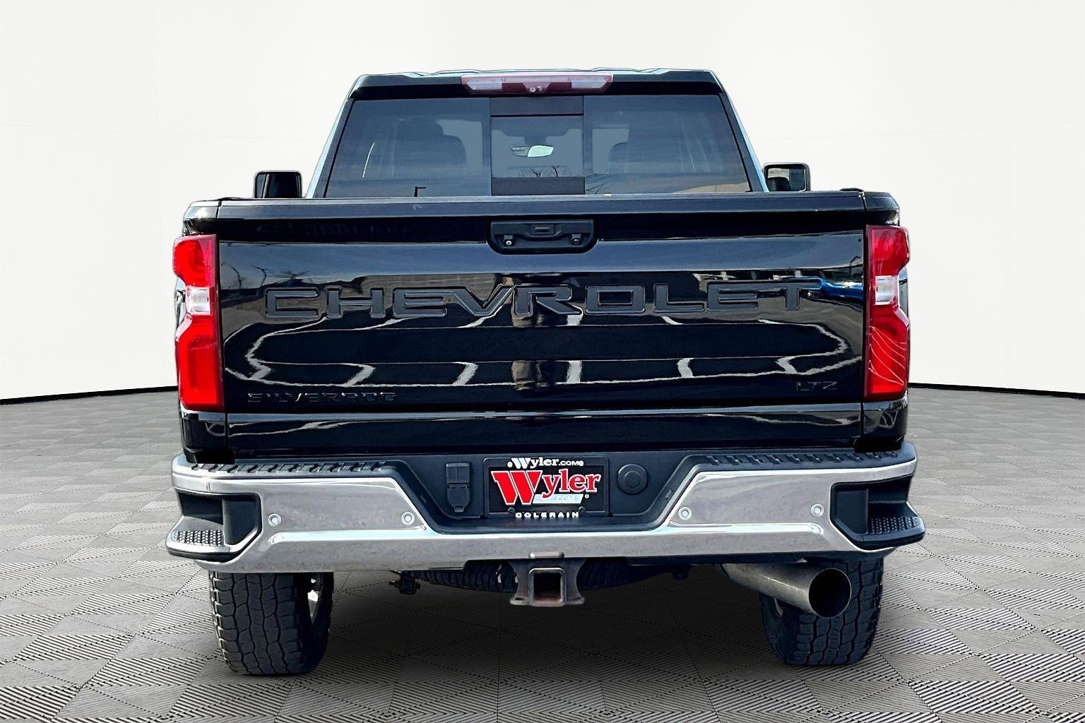 Used 2020 Chevrolet Silverado 2500 LTZ w/ LTZ Premium Package image 5