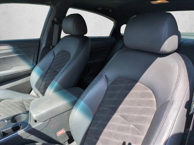 Used 2018 Hyundai Sonata Sport image 9