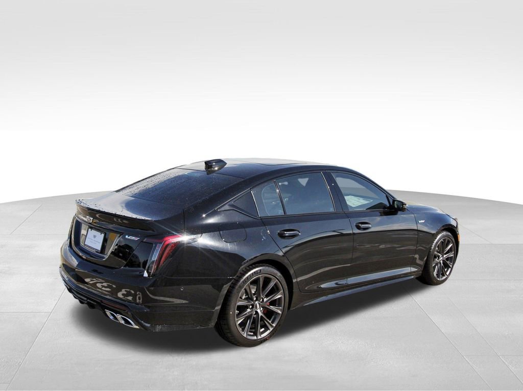 New 2026 Cadillac CT5 V image 4