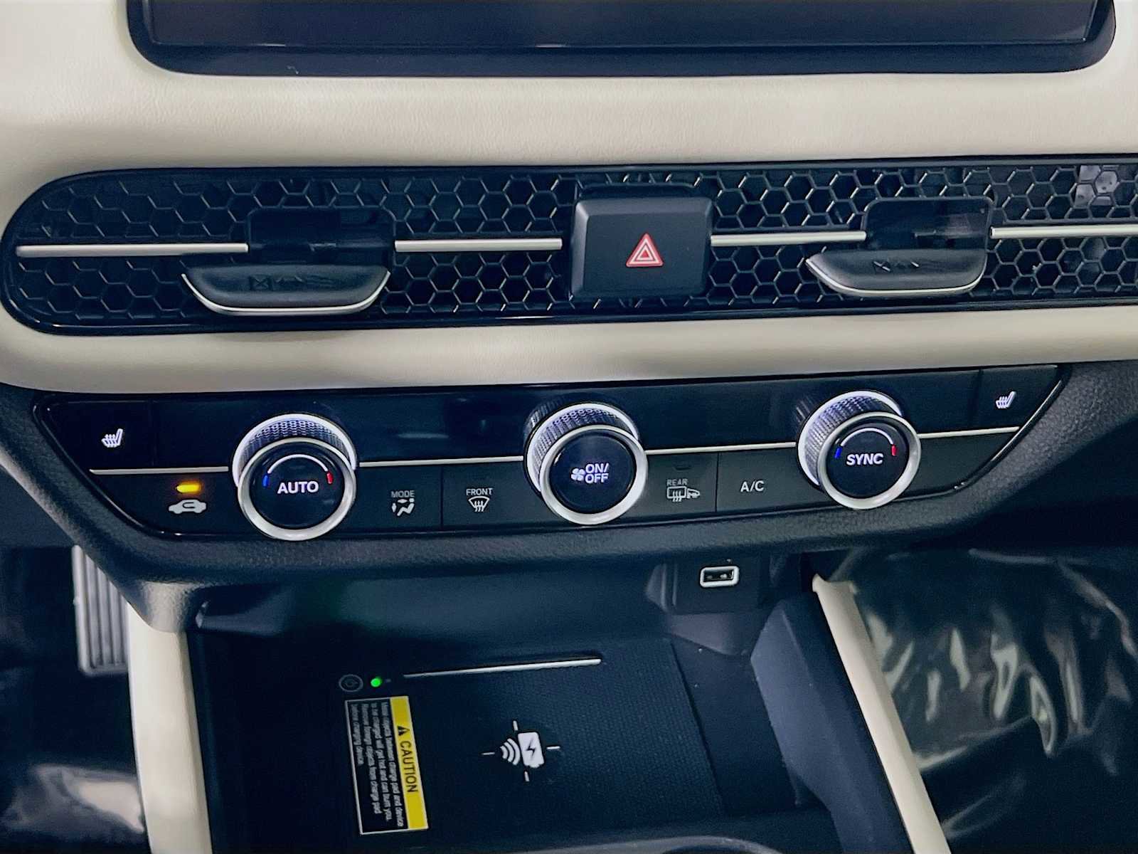 Used 2023 Honda HR-V EX-L image 15