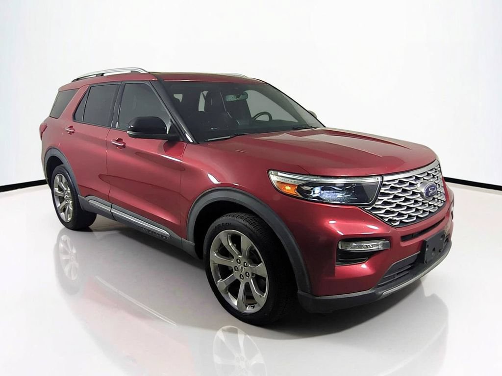 Used 2020 Ford Explorer Platinum w/ Premium Technology Package AWD/4WD image 2