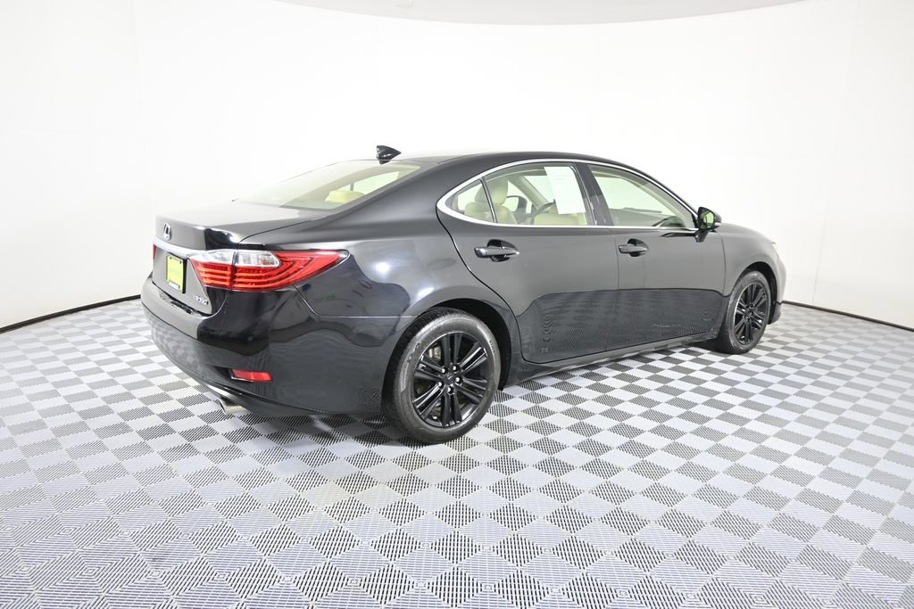 Used 2015 Lexus ES 350 FWD image 6