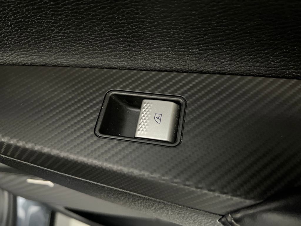 Used 2025 Mitsubishi Outlander SE AWD/4WD image 22
