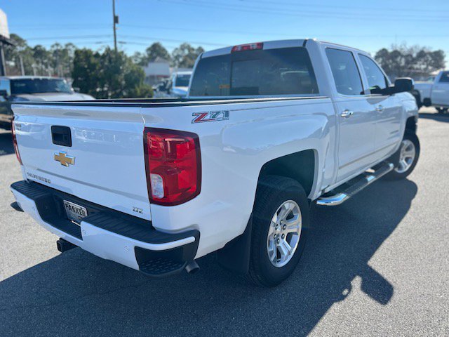 Used 2017 Chevrolet Silverado 1500 LTZ Z71 w/ LTZ Plus Package image 7
