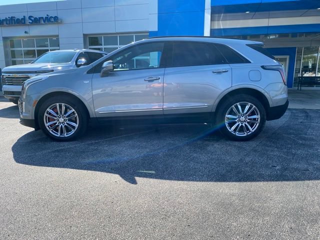 Used 2026 Cadillac XT5 Sportv w/ LPO, Floor Liner Package AWD/4WD image 2