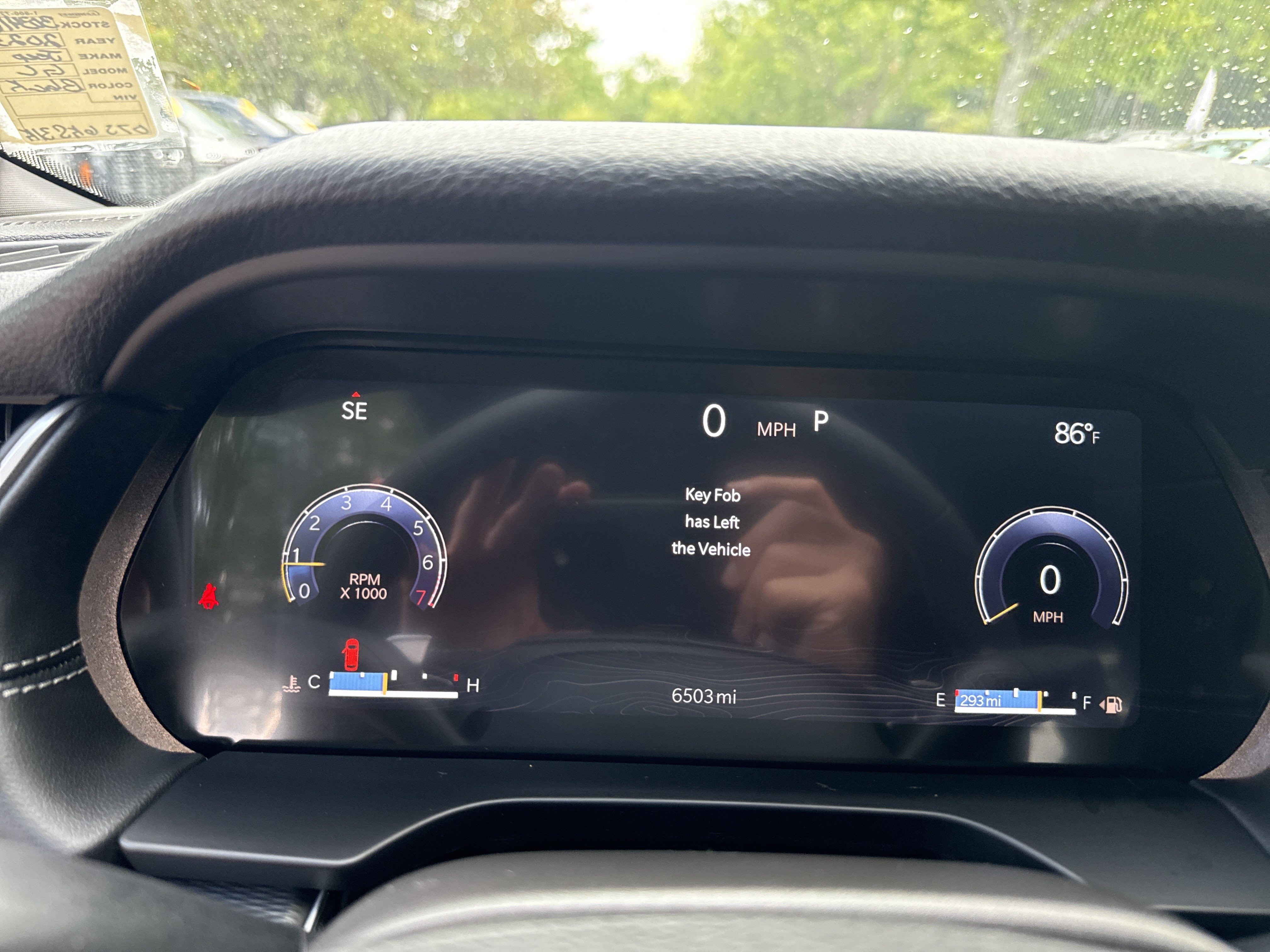 Used 2025 Jeep Grand Cherokee Laredo RWD image 18