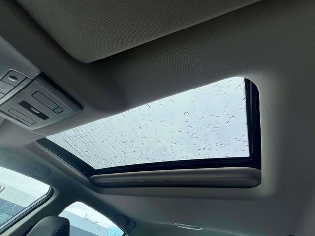 Used 2024 Nissan Altima 2.5 SR w/ SR Premium Package image 32