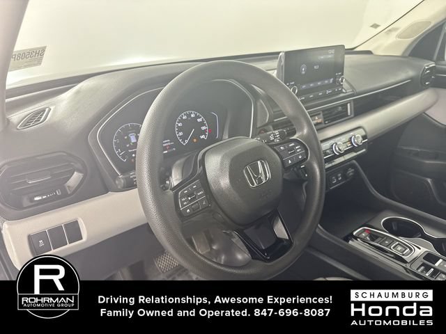 Used 2023 Honda Pilot LX image 25