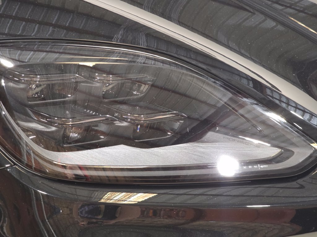 New 2026 Porsche Cayenne Turbo AWD/4WD image 12
